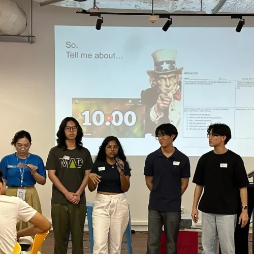 Kết nối cùng Local Buddy